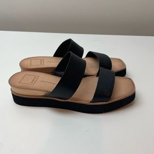 Dolce Vita Parni Black Two Strap Embossed Leather Sandal Size 7.5